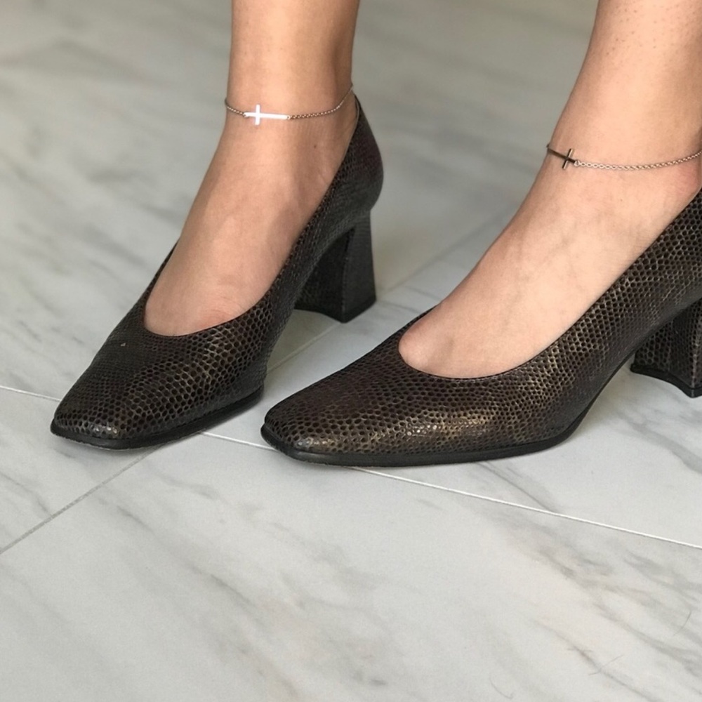 Vintage Stuart Weitzman Heels